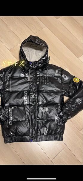 【新品未使用・送料無料】アウター ダウンコート フルジップ フーディー メンズ Sサイズ タグ付き 黒