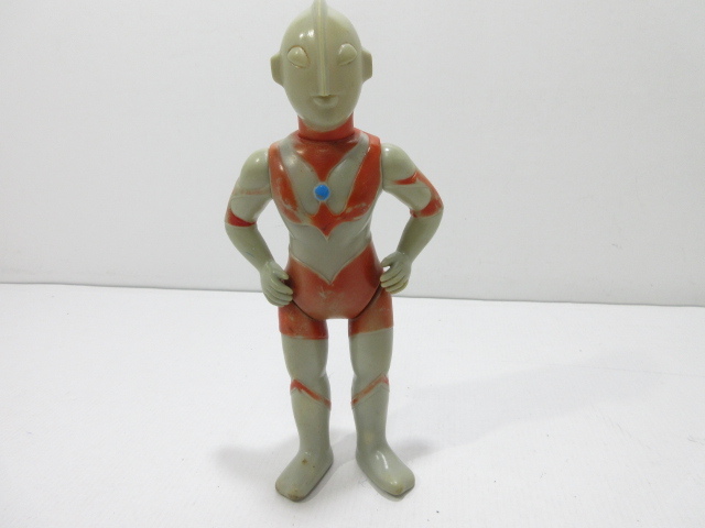 Yahoo!オークション -「マルサン 当時 ソフビ」(ウルトラマン Yahoo!オークション -「マルサン 当時 ソフビ」(ウルトラマン