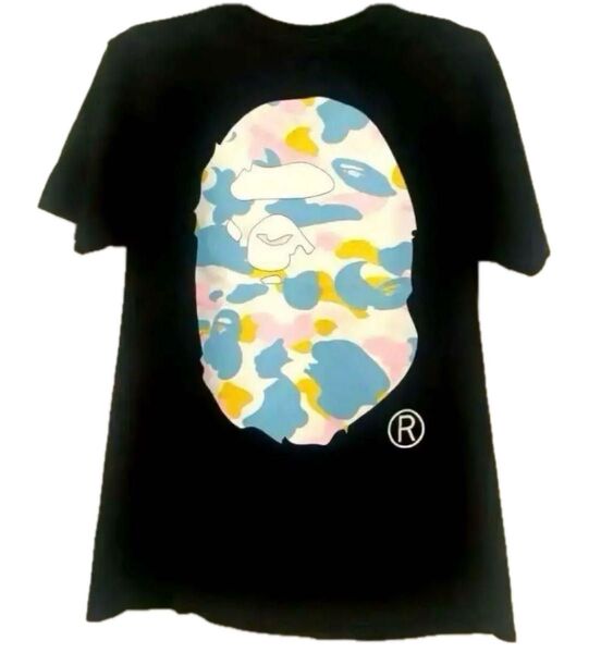 A BATHING APE 半袖Tシャツ ロゴ入り BAPE