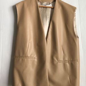 ZARA レザージレ ベスト