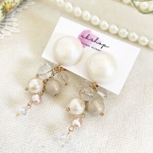 2点同時購入でおまかせピアスorおまかせイヤリングプレゼント ハンドメイドピアス ハンドメイドイヤリング 天然石 パール 水晶