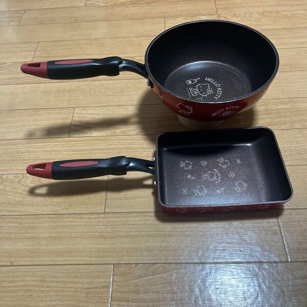 キティちゃん卵焼きフライパン美品と ややキズあり深鍋 ダイヤモンドコーティング ガス、IH対応