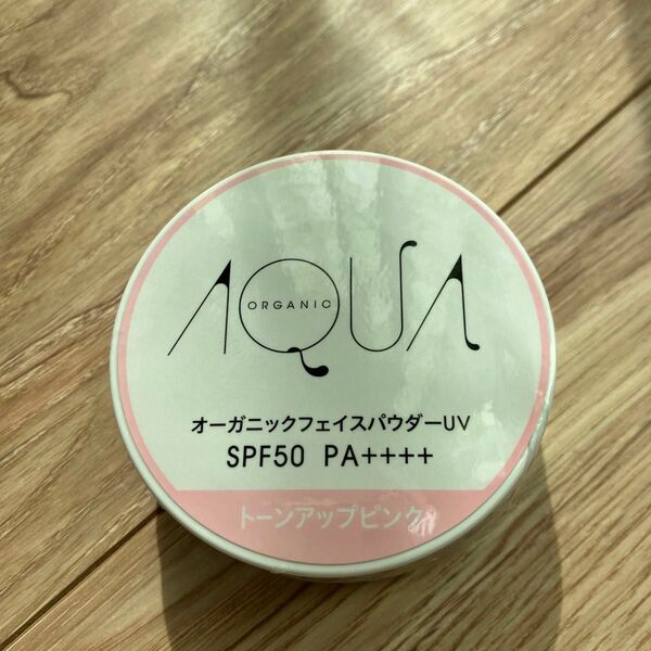 アクア・アクア オーガニックフェイスパウダーUV 7.5g(トーンアップピンク)