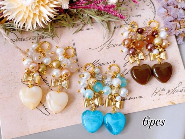【255】オリジナルチャーム ハート バレンタイン 天然石風 リボン じゃらじゃら 揺れる アレンジアクセ ピアス イヤリング