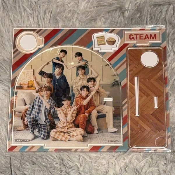 &TEAM アクリルスタンド