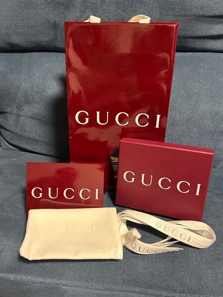 GUCCIのショッパー、箱などの付属品セット グッチ GUCCI 空箱 ショッパー 空き箱