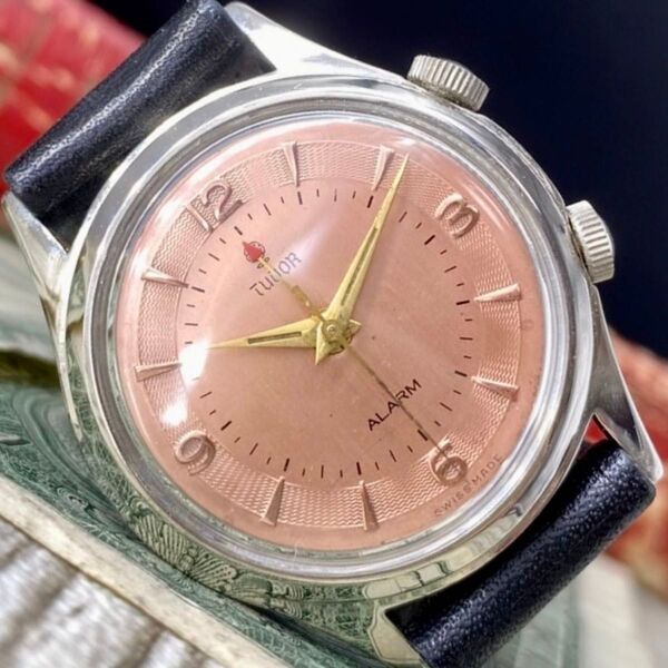 #2356【アラーム機能あり】TUDOR チュードル メンズ腕時計 コーラルピンク 手巻き ヴィンテージ アンティーク