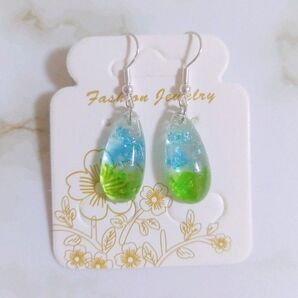 【再販】606 琉球ガラス ゆれるピアス