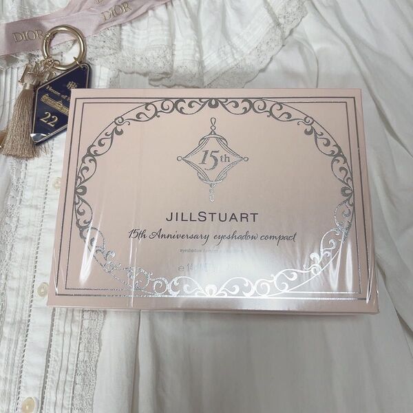 JILL STUART 15thアニバーサリー アイシャドウコンパクト