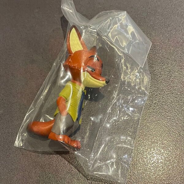 ズートピア ニック ワイルド ならぶんです ガチャガチャ