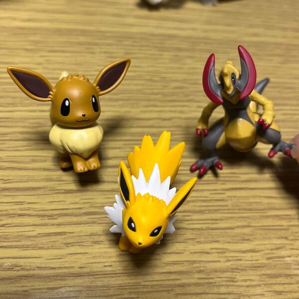 ポケモン モンコレ 3点