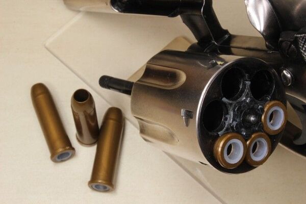 マルシン S&W M586改 M686 ガスガン 4インチ カートリッジ6発付き 6mmガスリボルバー メッキシルバー