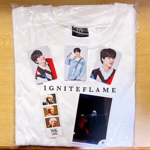 新品未使用 入手困難 iKON ユニョン Tシャツ フォトカードつき