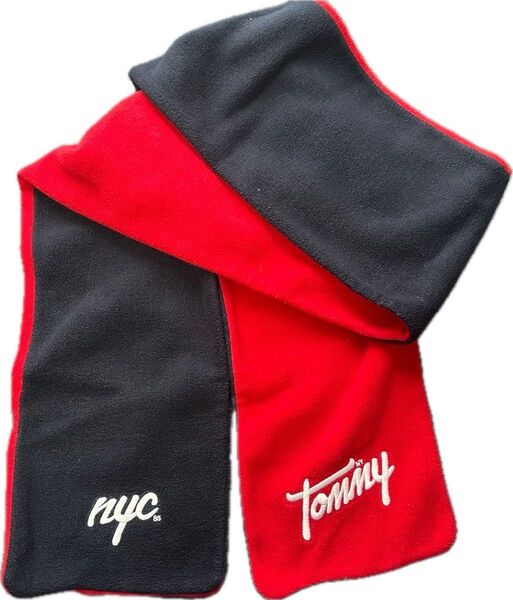 Tommy NYC フリースマフラー 赤黒