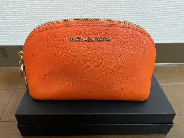 MICHAEL KORS オレンジ ポーチ