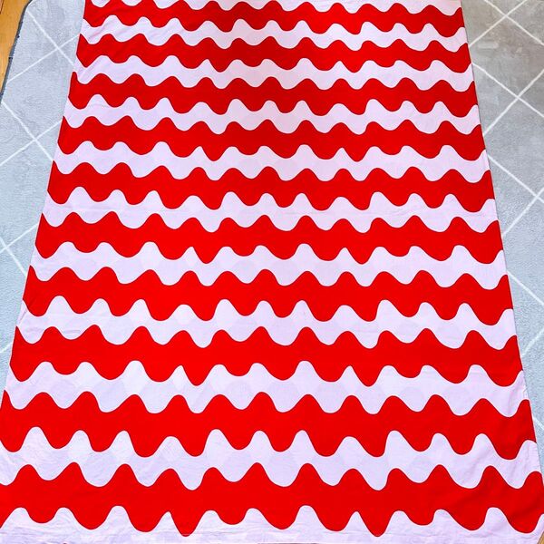 マリメッコ ピクロッキ レア 大判 生地 ハギレ lokki marimekko