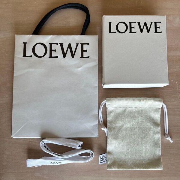 LOEWE ロエベ 紙袋 空箱 保存袋 リボン