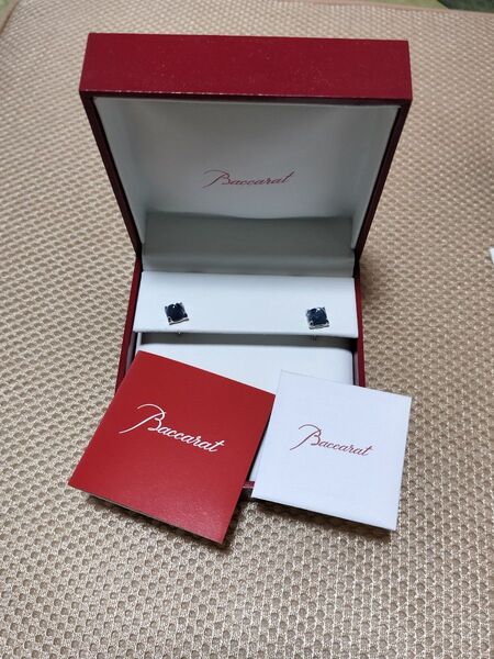 Baccarat バカラ ミニメディチ ピアス