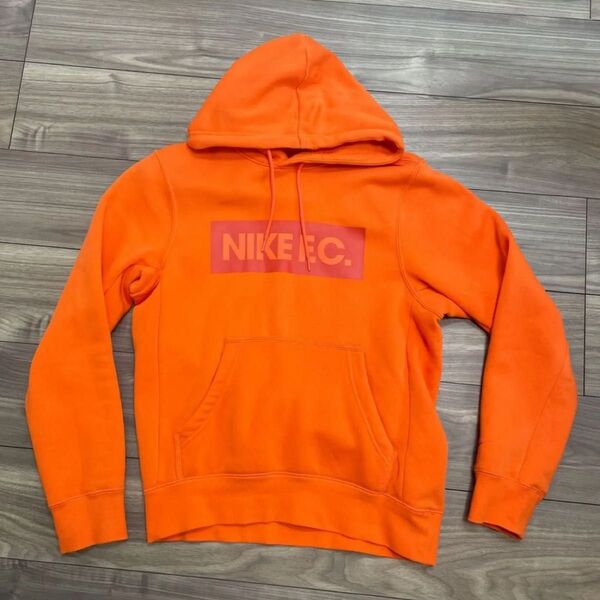 NIKE ナイキ プルオーバー パーカー フーディ 前閉じパーカー スウェットパーカー HOODIE スウェット 秋冬