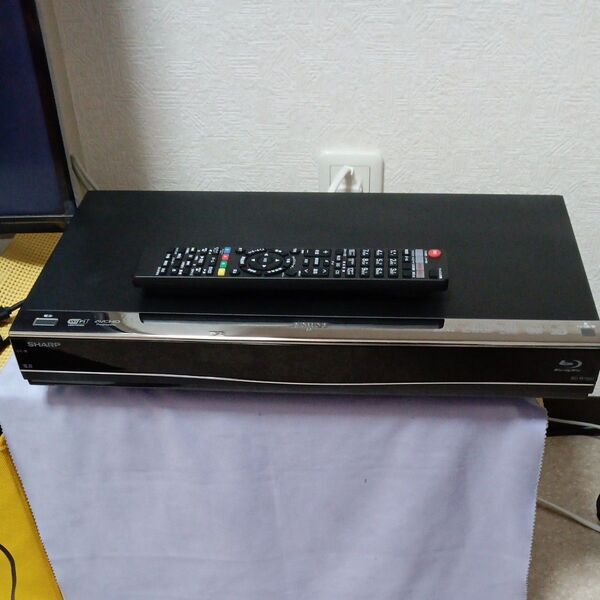 182/ SHARP AQUOS ブルーレイディスクレコーダー BD-W1500 2013年1TB W録画 外付HDDUSB
