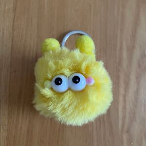 もふクリーチャー もふもふ ガチャガチャ ミニモンスターチャーム イエロー マスコット