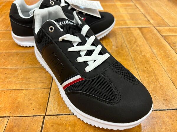 ■新品■メンズスニーカー■26.5■BLK
