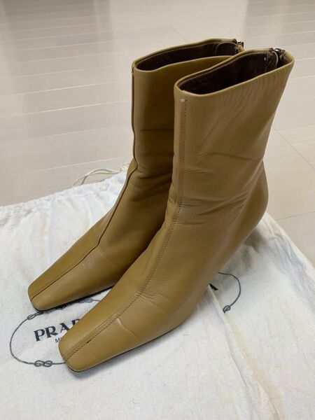 PRADA レディース ブーツ 37(24cm)
