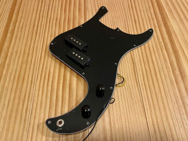 プレシジョンベース ピックガード ピックアップ アッセンブリー 一式 新品未使用