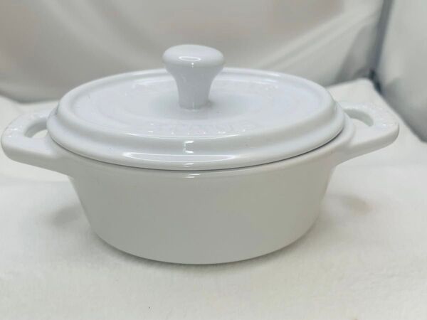 【美品】STAUB ストウブ ミニココット オーバル 11㎝