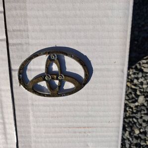 エンブレム トヨタ TOYOTA