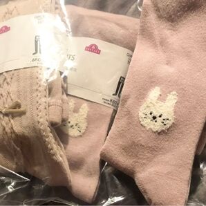 ベージュ ピンク ウサギ リボン 春色 3足 まとめて 2800円