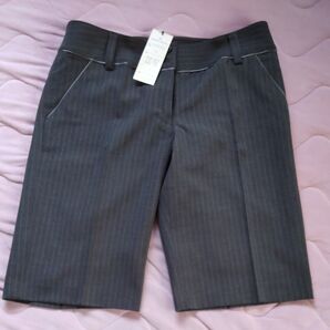 タグ付きarmoirecapriceグレー40ハーフパンツ