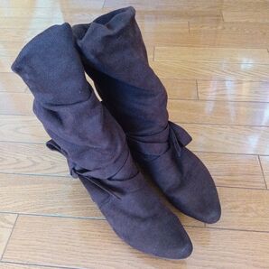 スエード ブーツ