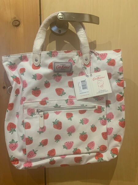 2way リバーシブル 苺 バック 新品 タグ付 キャスキッドソン 匿名