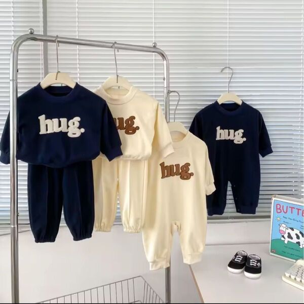 hug セットアップ 韓国子供服 クリーム色