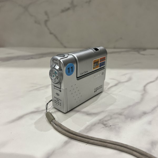 Yahoo!オークション -「dsc-f77」の落札相場・落札価格 Yahoo!オークション -「dsc-f77」の落札相場・落札価格