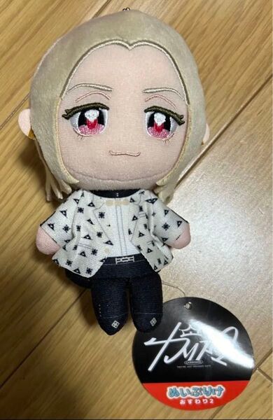 超人的シェアハウスストーリー「カリスマ」 ぬいぷりけおすわり 2 テラ