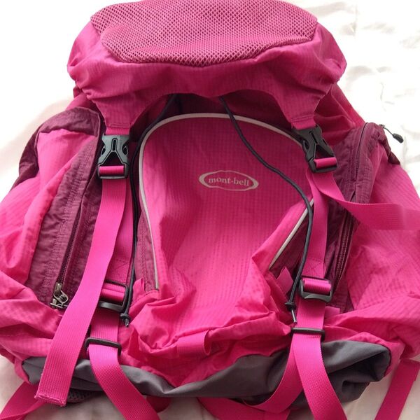 モンベル mont-bell トリプルポケットパック40 ピンク TRIPLE POCKETS PACK 40 リュック 子供用