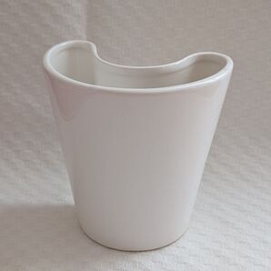 ミルクホワイト フラワーベース 花器 花瓶 白