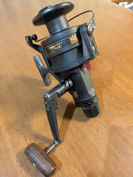 シマノ SHIMANO リール FIGHTIN GT7000