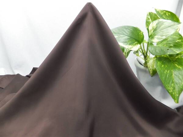 新入荷!掘り出し品!!旭化成アパレル(業務用)ベンベルグ!キュプラ100%裏地!なかなか手に入らない!ダークブラウン!AKP9006 122cm×3m