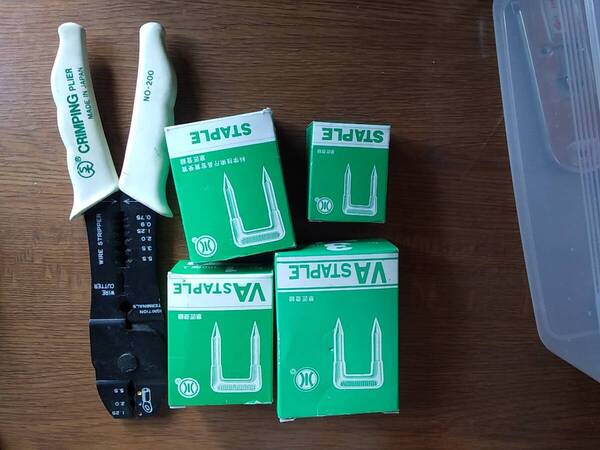 電工ペンチ 端子 プライヤー ステープル 配線 電線
