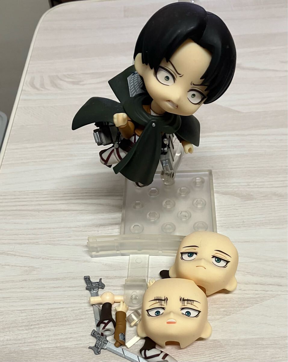 Yahoo!オークション -「進撃の巨人 ねんどろいど リヴァイ Yahoo!オークション -「進撃の巨人 ねんどろいど リヴァイ