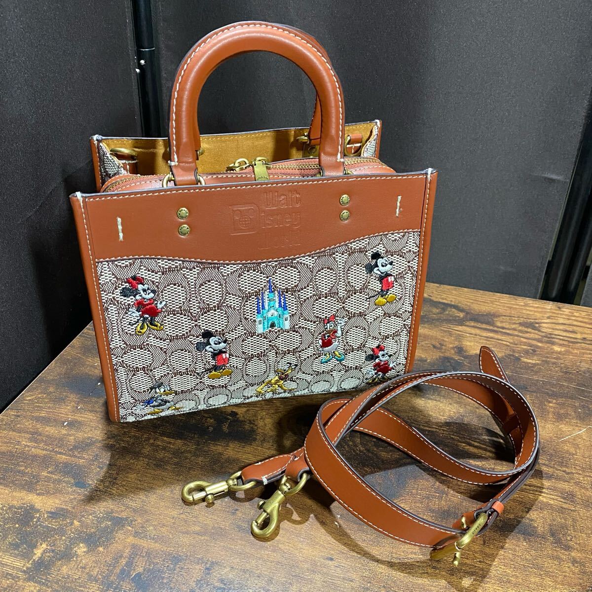 Yahoo!オークション -「コーチ ローグ」(ハンドバッグ) (女性用 Yahoo!オークション -「コーチ ローグ」(ハンドバッグ) (女性用