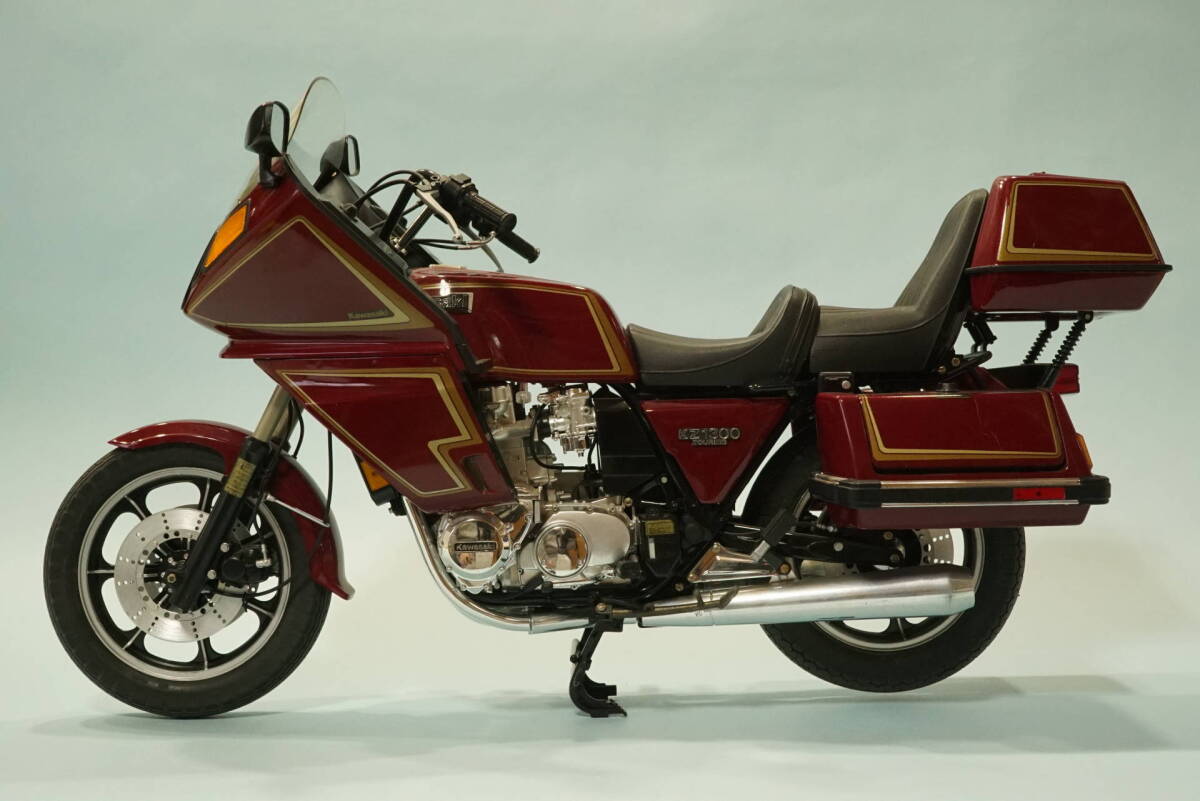 Yahoo!オークション -「カワサキkz1300bツーリング」(プラモデル Yahoo!オークション -「カワサキkz1300bツーリング」(プラモデル