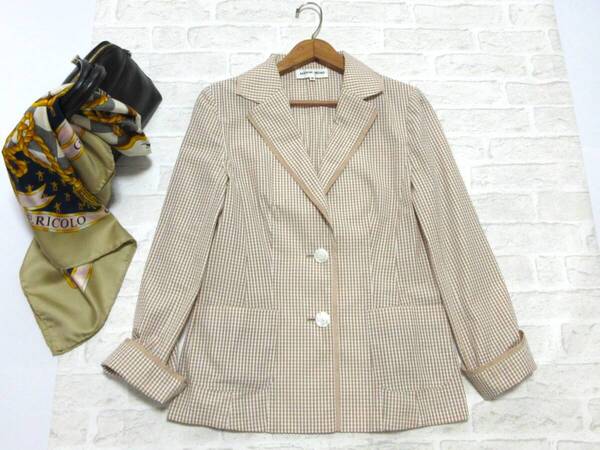 美品 送料込み HANAE MORI ハナエモリ ベージュ ギンガム チェック 柄 シアサッカー ジャケット ( 日本製 森英恵 羽織物 涼しい きちんと )