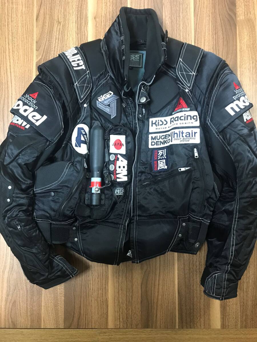 Yahoo!オークション -「kiss」(ジャケット) (バイクウエア、装備 Yahoo!オークション -「kiss」(ジャケット) (バイクウエア、装備