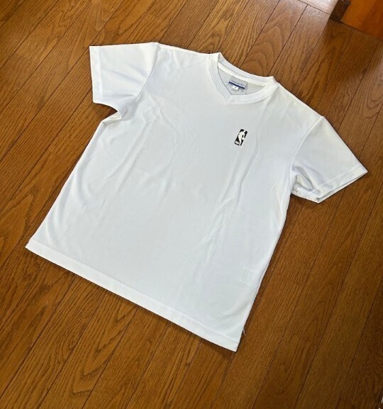 Mサイズ リーボック Vネック Tシャツ NBAロゴ Reebok バスケットボール