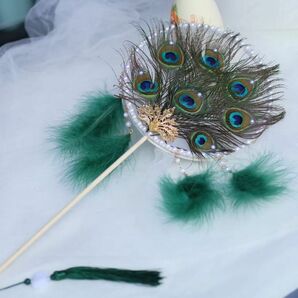 うちわ リアル羽 パール クジャクはね 団扇 和装 浴衣 天然の羽 鳳凰