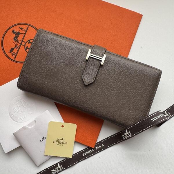 【美品】 701 HERMES エルメス ベアン スフレ 2つ折り長財布